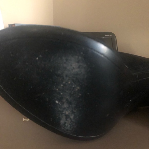 BCBG MAXAZRIA black shoes. Come with a dust bag - Picture 6 of 6